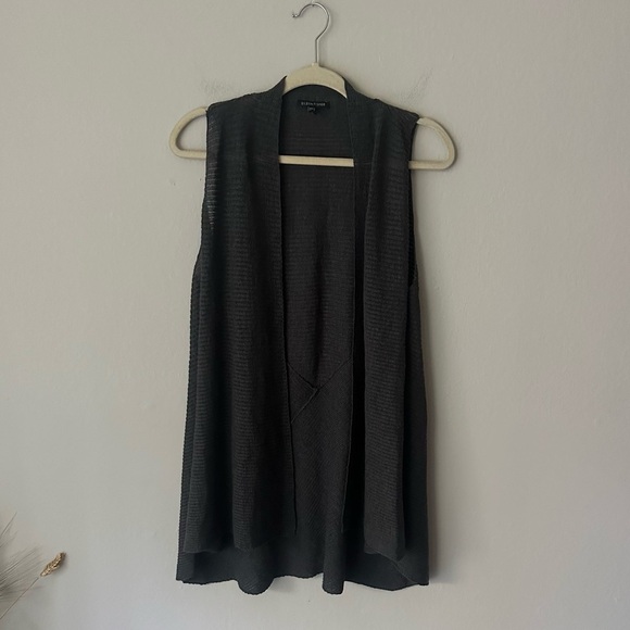 Eileen Fisher Open Front Sleeveless Cardigan Vest 100% Wool Size Medium Grey - Picture 2 of 10